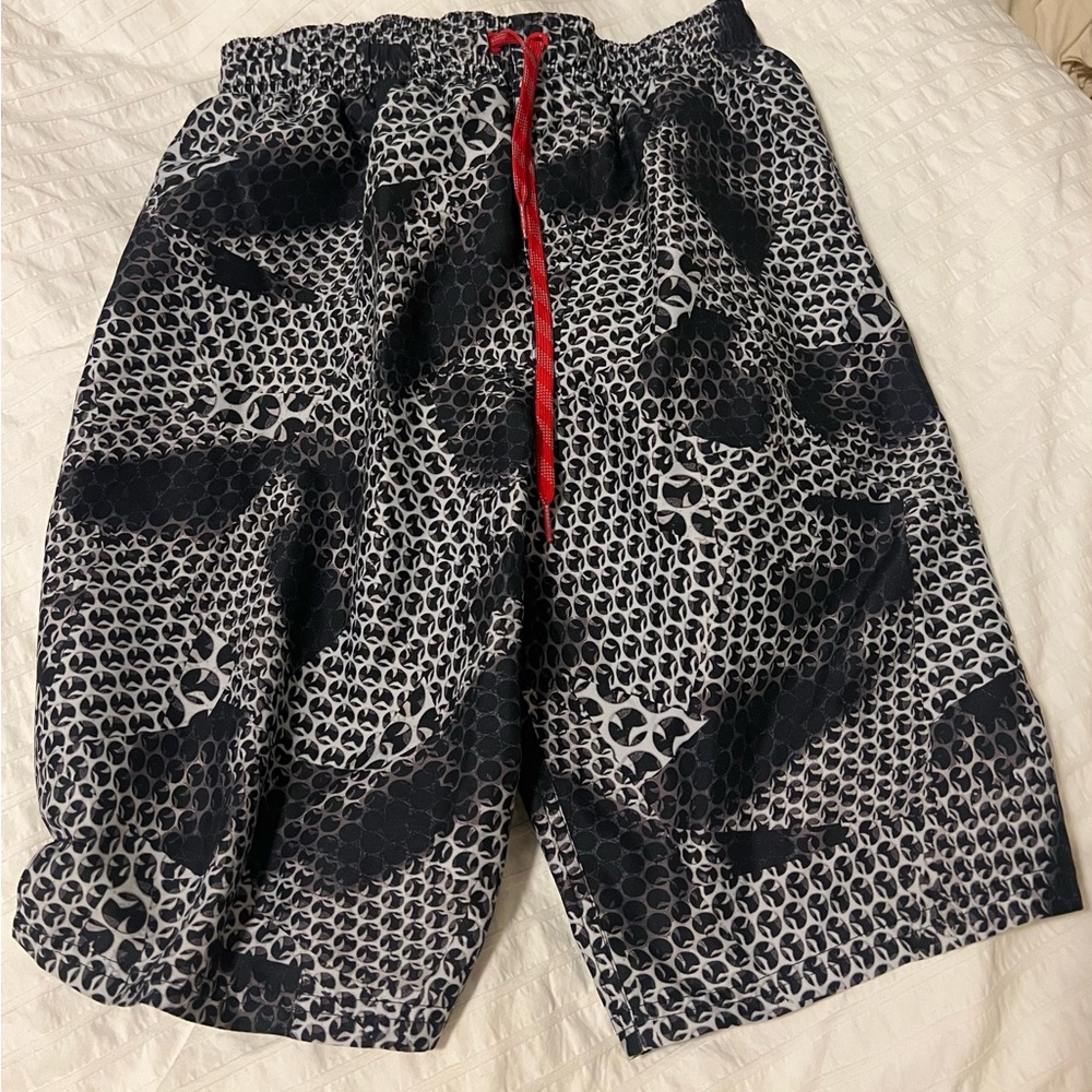Nike Black and Gray Swim Trunks Quick-Dry Relaxed Fit